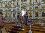 В понедельник третьей седмицы Великого поста Правящий Архиерей совершил Литургию Преждеосвященных Даров в храме святителя Митрофана Воронежского села Верхний Мамон