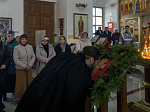 В среду четвертой седмицы Великого поста Преосвященнейший епископ Дионисий совершил Литургию Преждеосвященных Даров в храме Богоявления Господня села Сухой Донец