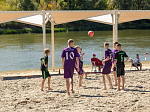 Епископ Россошанский и Острогожский Дионисий благословил участников православного турнира по пляжному футболу