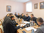 Преосвященнейший Дионисий, епископ Россошанский и Острогожский, возглавил работу Епархиального совета Россошанской епархии