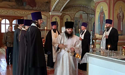 Духовенство Острогожского благочиния соборно совершило панихиду по жертвам политических репрессий