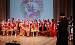 В районном Доме культуры п. Каменка состоялся II межрайонный фестиваль национальных культур «Мы дружбой едины»