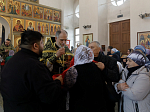 В среду четвертой седмицы Великого поста Преосвященнейший епископ Дионисий совершил Литургию Преждеосвященных Даров в храме Богоявления Господня села Сухой Донец