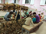 Воспитанники детского сада с. Новая Калитва приняли участие в плетении маскировочных сетей