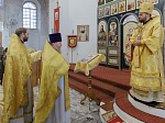 Архипастырь возглавил торжественное богослужение в день престольного праздника храма апостола и евангелиста Иоанна Богослова села Гороховка Верхнемамонского района