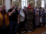 Преосвященнейший епископ Дионисий совершил Божественную литургию в Георгиевском храме села Терновое Острогожского района
