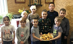 Воспитанники воскресной школы в Воробьевке отметили день памяти сорока мучеников Севастийских мастер-классами и беседой о духовном наследии