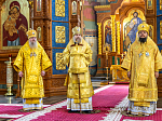 Торжественное соборное богослужение в праздник Собора Воронежских святых было совершено в Благовещенском кафедральном соборе города Воронежа