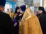 Преосвященнейший Дионисий, епископ Россошанский и Острогожский, совершил всенощное бдение в храме святых апостолов Петра и Павла с. Петропавловка