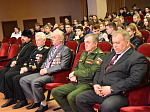 Благочинный Кантемировского церковного округа поздравил призывников