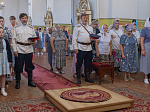 Преосвященнейший епископ Россошанский и Острогожский Дионисий возглавил Божественную литургию в Петропавловском храме села Репьёвка