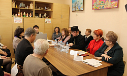 Благочинный Острогожского церковного округа принял участие в выездном заседании Общественной палаты Острогожского муниципального района