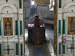 В Ильинском кафедральном соборе совершили богослужения Недели Крестопоклонной с чином изнесения креста