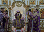 В понедельник третьей седмицы Великого поста Правящий Архиерей совершил Литургию Преждеосвященных Даров в храме святителя Митрофана Воронежского села Верхний Мамон