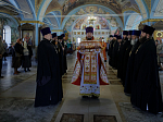 В субботу Светлой седмицы епископ Дионисий совершил Литургию в храме Успения Пресвятой Богородицы города Калач