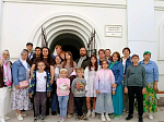 Паломническая группа из Воробьевского района посетила город Павловск и Белогорский Воскресенский мужской монастырь