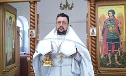 В Лазареву субботу в храме села Данцевка состоялась первая литургия нового настоятеля