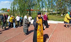 Панихида по погибшим воинам в Солдатском
