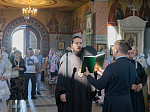 Епископ Россошанский и Острогожский Дионисий возглавил служение Божественной литургии в Свято-Ильинском кафедральном соборе г. Россоши