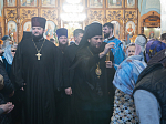 Архипастырь возглавил торжественное Богослужение в храме Покрова Пресвятой Богородицы города Павловска