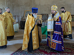 Епископ Дионисий посетил руинированный храм святителя Николая Чудотворца в селе Ширяево Калачеевского района