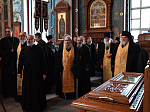 Духовенство Россошанской епархии приняло участие в торжественном богослужении накануне дня памяти святителя Антония Воронежского