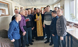 Иерей Игорь Подопригорин совершил Крещение над жителем Березовского психоневрологического интерната