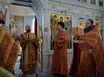 В субботу Светлой седмицы епископ Дионисий совершил Литургию в храме Успения Пресвятой Богородицы города Калач