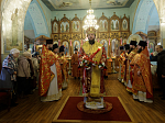 В понедельник Светлой седмицы епископ Дионисий совершил Литургию в храме Покрова Пресвятой Богородицы города Павловска