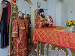 В день памяти сщмч. Евгения Попова епископ Дионисий совершил Божественную литургию в Преображенском храме села Заболотовка в месте служения святого