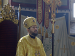 Глава Россошанской епархии совершил молодежную Литургию в Свято-Ильинском кафедральном соборе города Россошь