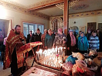 Верующие Русской Журавки помолились о упокоении своих близких