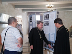 Клирики благочиния приняли участие в открытии выставки, посвященной святителю Тихону, Патриарху Московскому