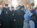 Архипастырь возглавил торжественное Богослужение в храме Покрова Пресвятой Богородицы города Павловска