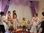 Воспитанники воскресной школы «Добро» посетили Россошанский социально-реабилитационный центр и поздравили ребят с Днем защиты детей