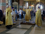 В Неделю 16-ю по Пятидесятнице епископ Дионисий возглавил воскресное богослужение в Свято-Ильинском кафедральном соборе города Россошь
