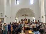 В праздник Рождества пророка Божия Иоанна Предтечи в храме Всемилостивого Спаса совершили молебное пение