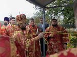 Правящий Архиерей совершил Божественную литургию в храме сщмч. Петра, митрополита Крутицкого, и освятил колокола для храмовой звонницы на малой родине святого