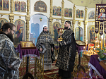 В пятницу 2-й седмицы Великого поста правящий архиерей совершил Литургию Преждеосвященных Даров в Казанском храме с. Гнилое