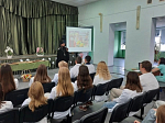 Священнослужитель посетил мероприятие в Россошанском медицинском колледже, посвященное Дню славянской письменности и культуры