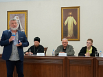 Преосвященнейший Дионисий, епископ Россошанский и Острогожский, приветствовал участников смотра-конкурса «В звонах славим Господа»