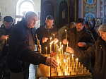 В Александро-Невском храме города Россошь было совершено соборное богослужение и панихида