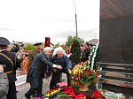 В день памяти Георгия Победоносца в Верхнем Мамоне открыли стелу в честь присвоения райцентру звания населенного пункта воинской доблести