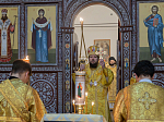 Архипастырь совершил воскресное богослужение в Воскресенском соборном храме Белогорского мужского монастыря