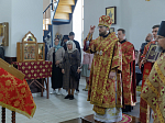 В Неделю 6-ю по Пасхе, о слепом, епископ Дионисий совершил Божественную литургию в Воскресенском соборе Белогорского мужского монастыря