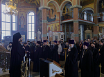 Епископ Россошанский и Острогожский Дионисий совершил первую в году Литургию Преждеосвященных Даров