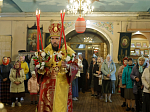 В понедельник Светлой седмицы епископ Дионисий совершил Литургию в храме Покрова Пресвятой Богородицы города Павловска