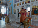 Епископ Россошанский и Острогожский Дионисий совершил Божественную литургию в храме Успения Пресвятой Богородицы г. Калач