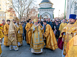 Епископ Россошанский и Острогожский Дионисий в числе сонма Архипастырей совершил Божественную литургию в Благовещенском кафедральном соборе г. Воронежа