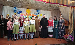 Благочинный совершил молебен в честь свт. Митрофана Воронежского и принял участие в праздничном мероприятии в селе Полтавка